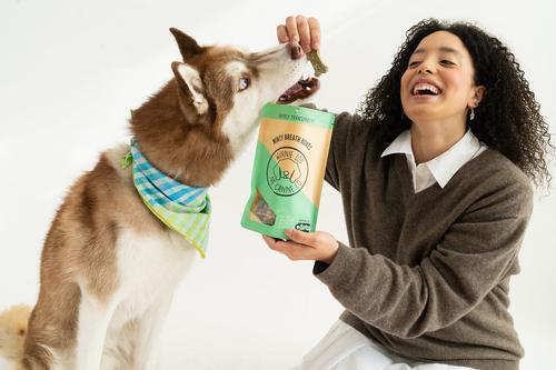 Minty Breath Bones Crunchy Dog Treats, 4-oz bag