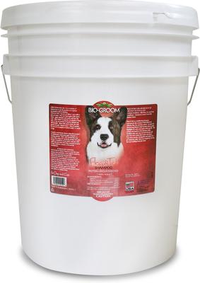 Flea & Tick Dog Shampoo, 5-gallon pail